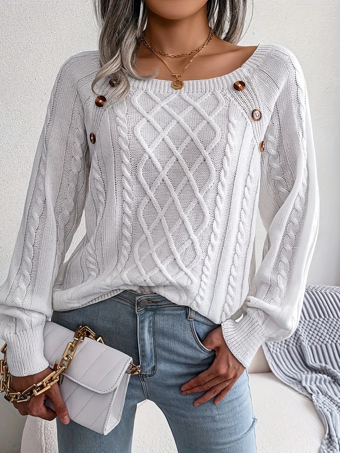 Elise Elegante Trui met Knoopjes