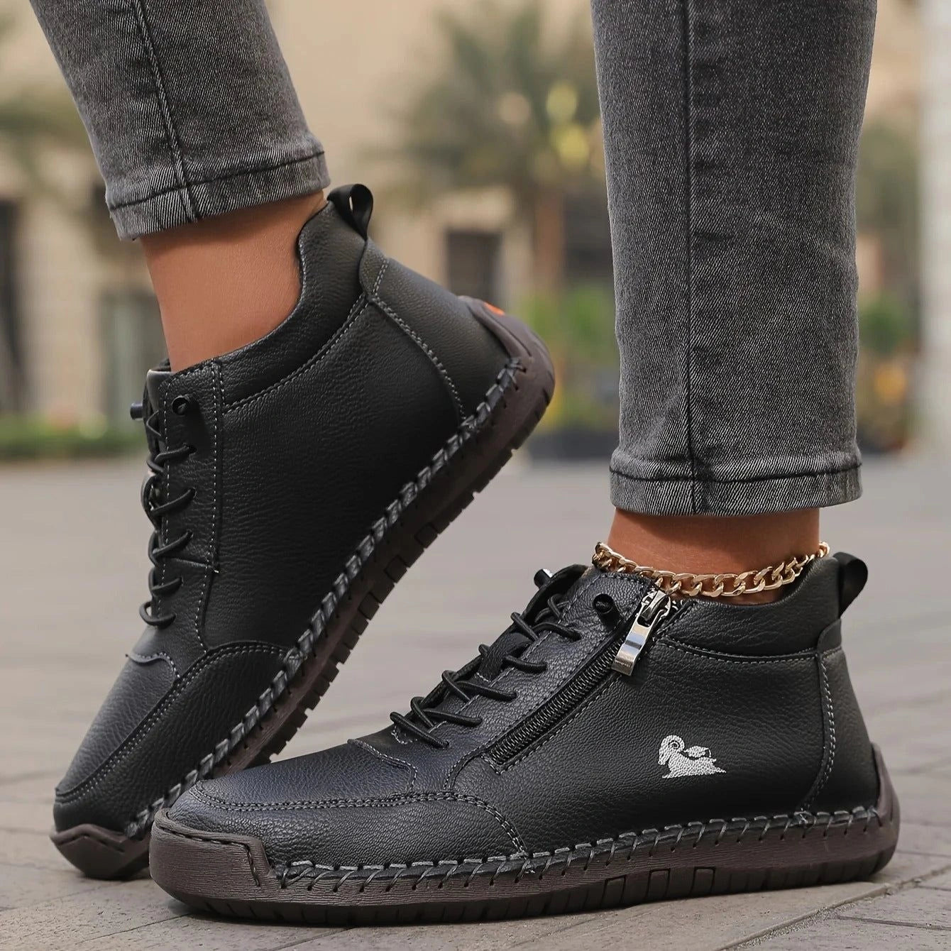 Comfortabele leren sneakers met ritssluiting – Mavie